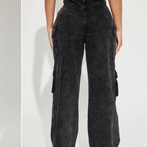 Acid Wash Cargo Jeans - Picture 3 of 6